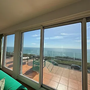 Panoramic Sea View Studio: Beachside Comfort For Three Apartment